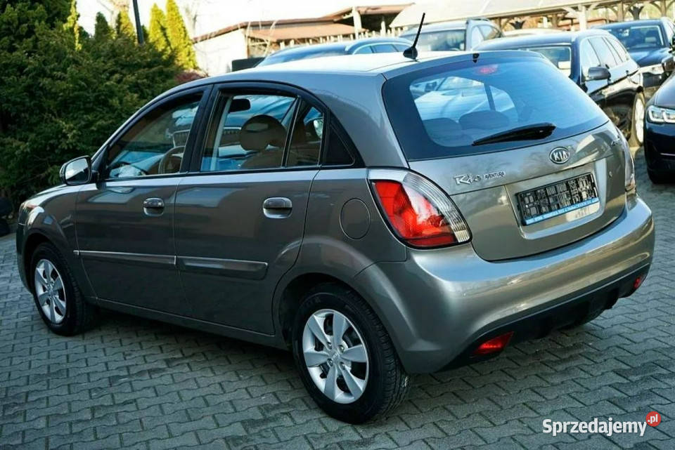 Kia Rio 15CRDI Klima serwis 100 2010r II serwisowany w ASO mazowieckie