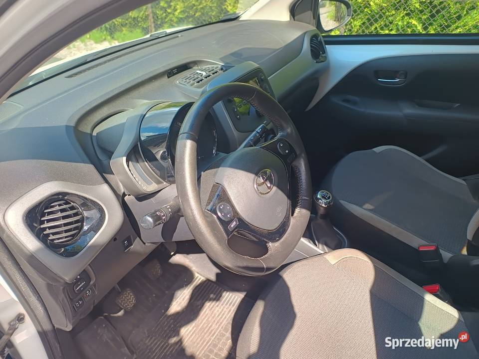 Toyota Aygo 10 72 2021 benzynalpg 160km Bielsko-Biała