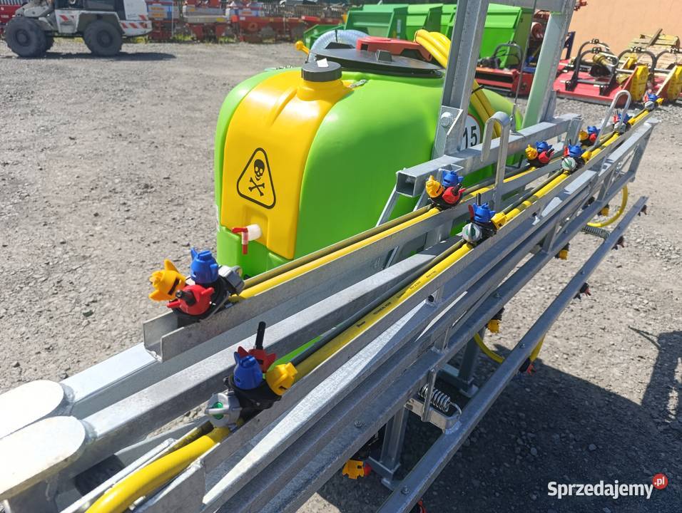 Nowy opryskiwacz 400l 600l 800l 1000l lance 12 m Kutno