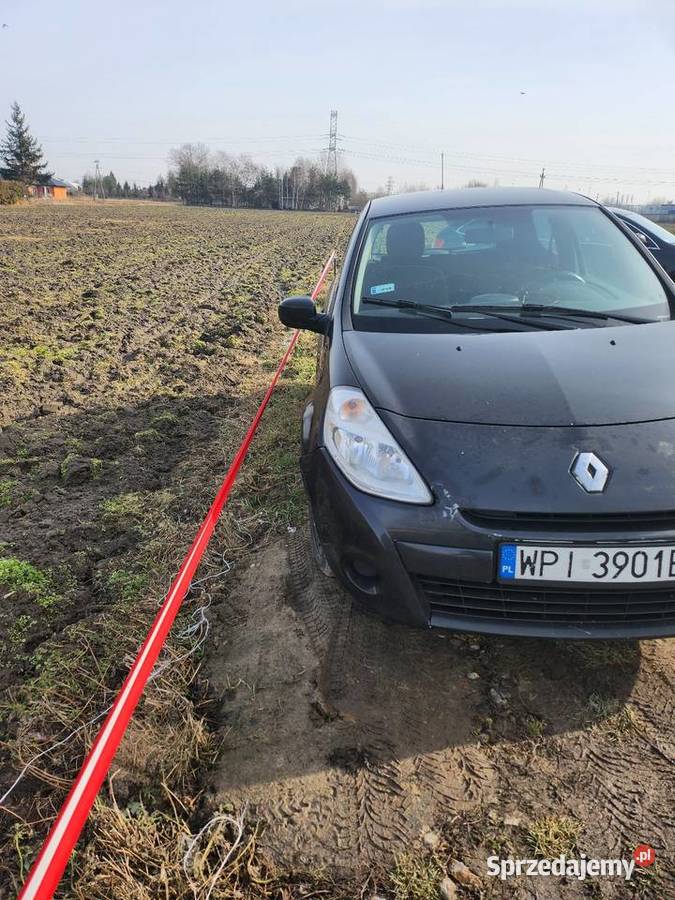 Reno clio czarny Wolica