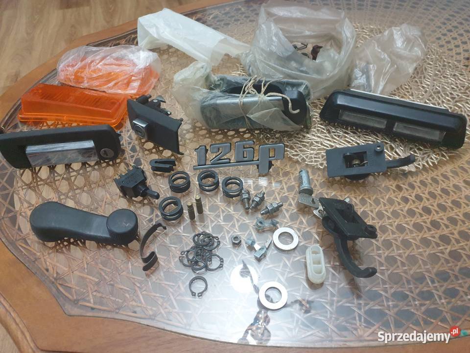 Sprzedam orginalne części z epoki do Fiata 126 p osobowe Jasło sprzedam