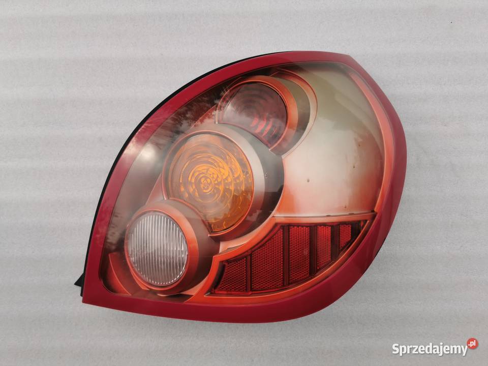 Lampa Prawy Tył Tylna Prawa Nissan Almera N16 osobowe Wyszków