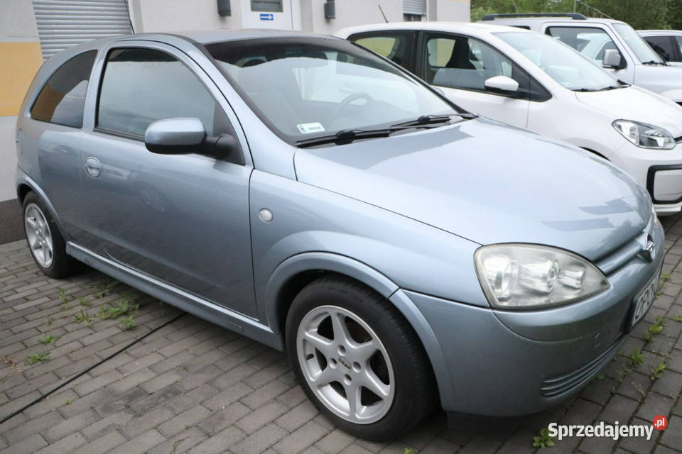 Opel Corsa KLIMAalufelgi zarejestrowany C garażowany Opole sprzedam