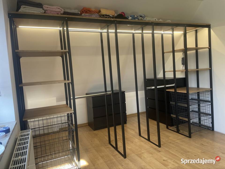Zabudowa garderoby styl loft szafa na wymiar Meble pomorskie Kębłowo