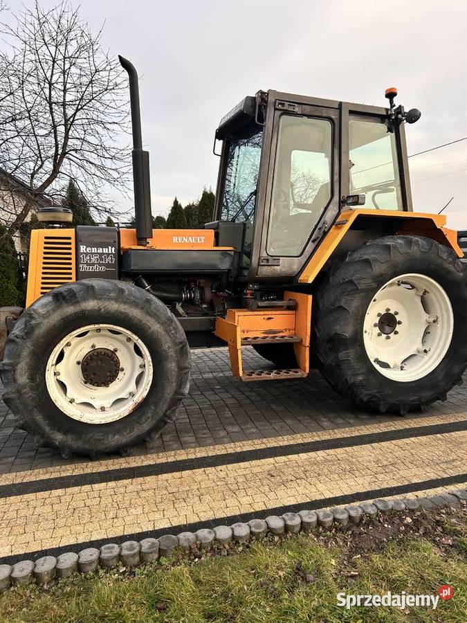 Ciągnik Renault 14514 silnik MWM turbo 15554
