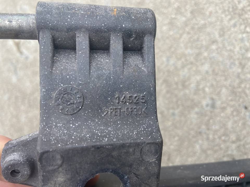 Rączka Zawias Mocowanie Atrapy Iveco Trakker ciężarowe Karoseria Maszewo