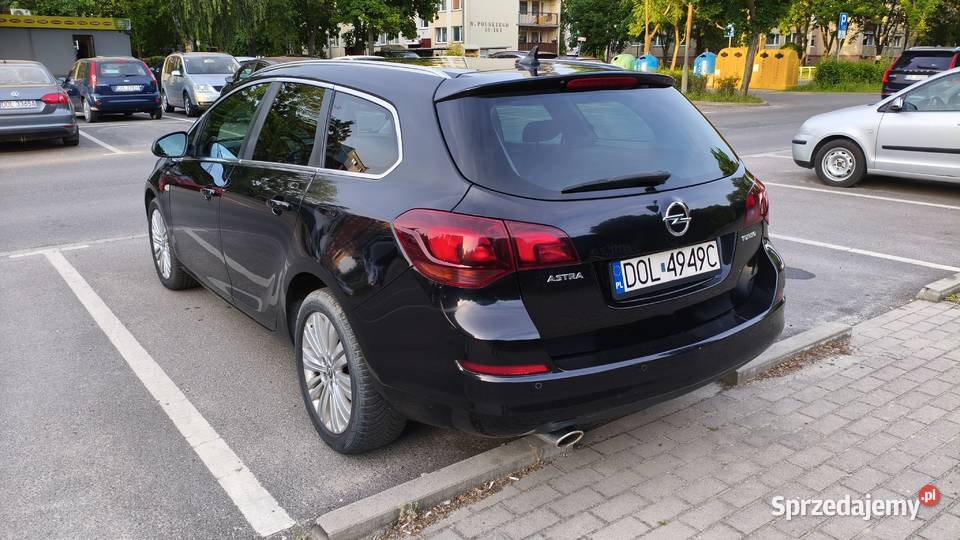 Opel Astra Kombi 14 Turbo 140 XENON WEBASTO Oleśnica