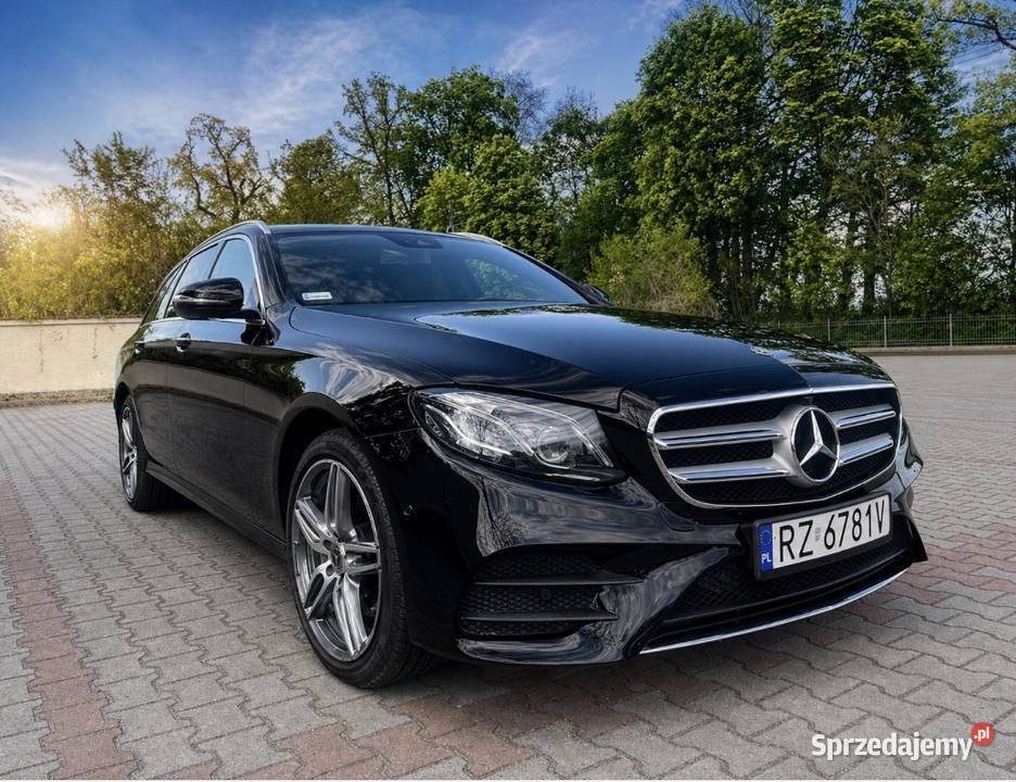 Mercedes E220d 4 matic AMG Niski przebieg salon czujnik deszczu wielkopolskie sprzedam