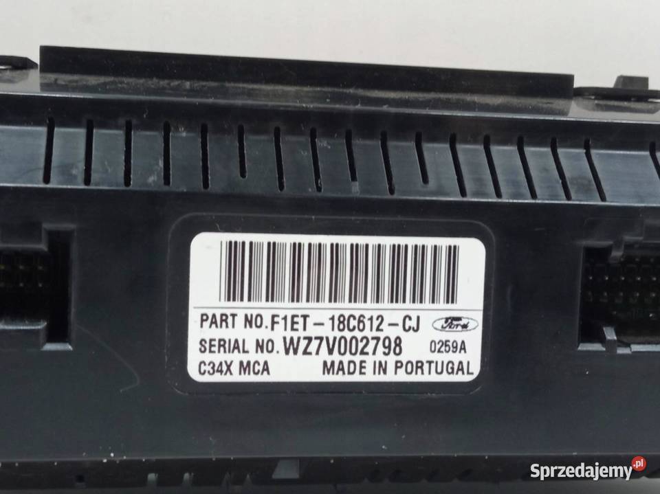 PANEL NAWIEWU F1ET18C612CJ Ford Focus Mk3 sprzedam