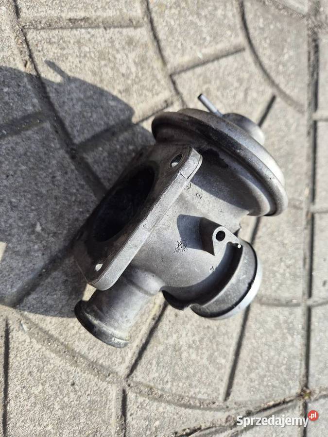 BMW E39 E46 E53 E38 EGR chłodniczka przewód osobowe Łódź