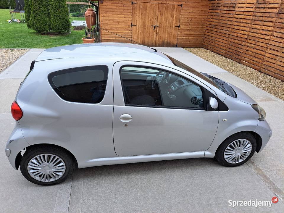 Toyota Aygo 2006r 14 diesel Tychy sprzedam