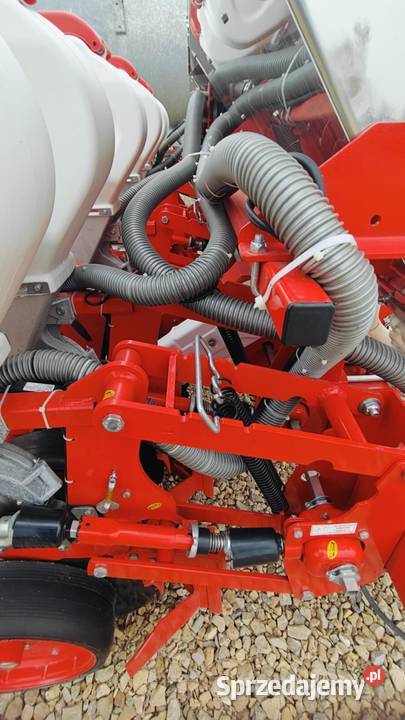 Siewnik do kukurydzy 6 rzędów rama nieuszkodzony