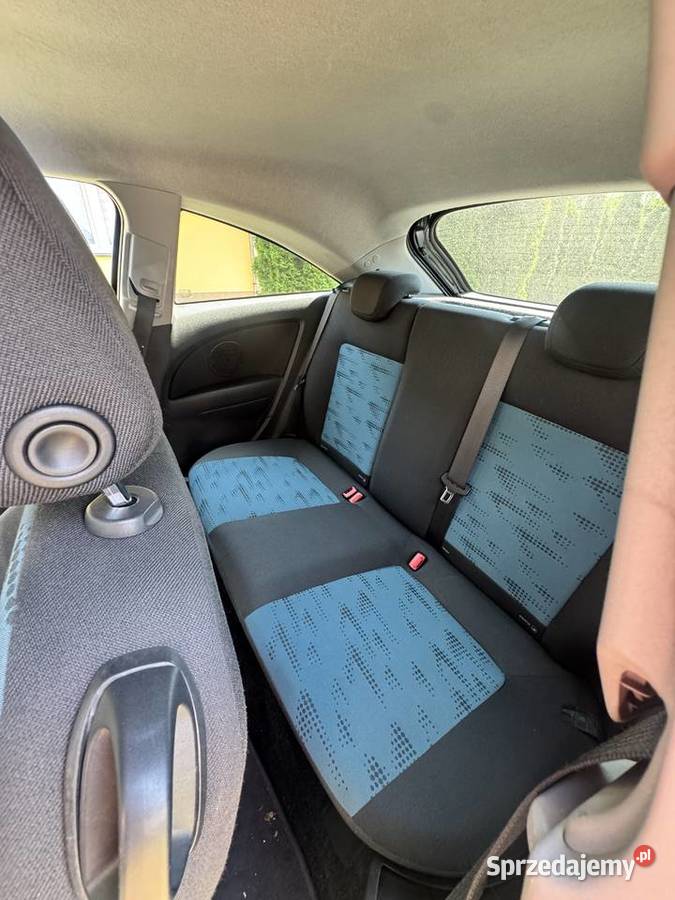 Opel Corsa 2011 Benzyna Bogate wyposażenie Zamość