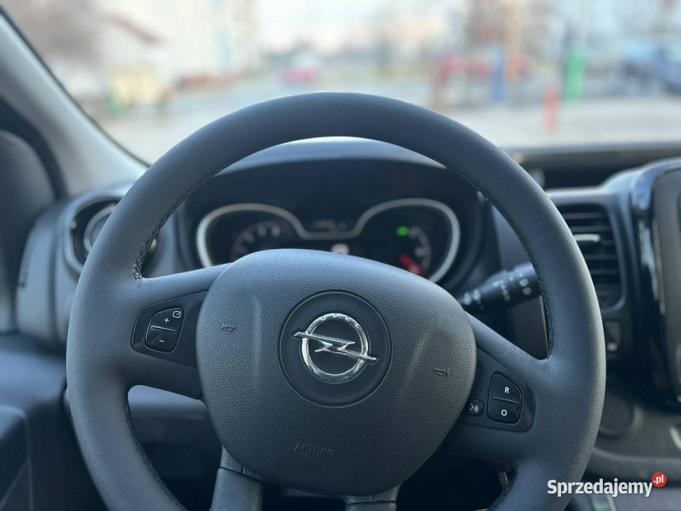 Opel Vivaro VAT 23 II 20142019 wielofunkcyjna kierownica Poznań sprzedam