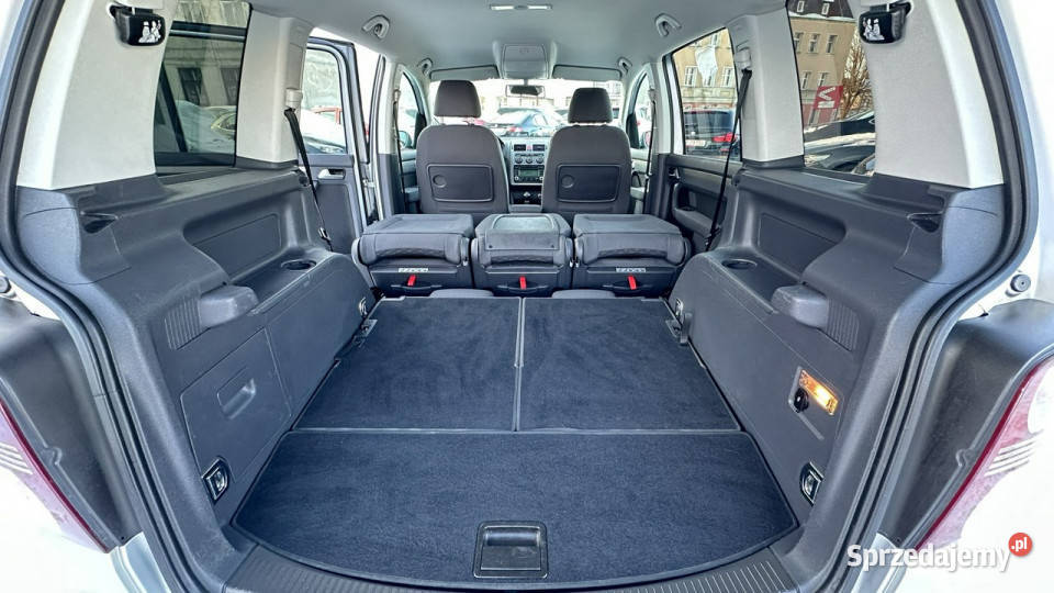 Volkswagen Touran Benzyna 7 Miejsc 102KM Elbląg