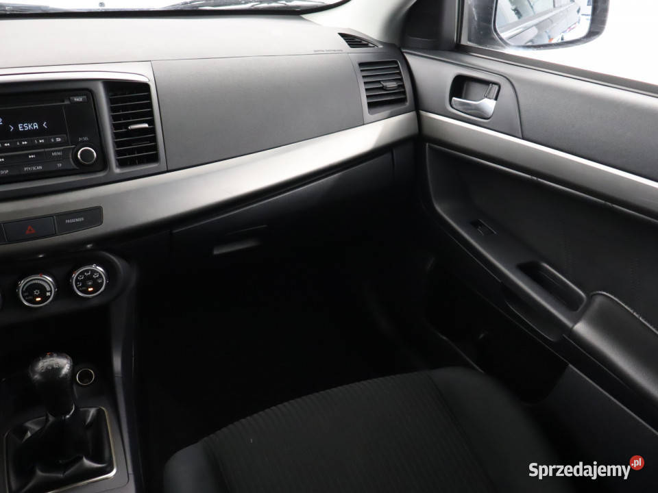 Mitsubishi Lancer 16 MIVEC radio Bielany Wrocławskie