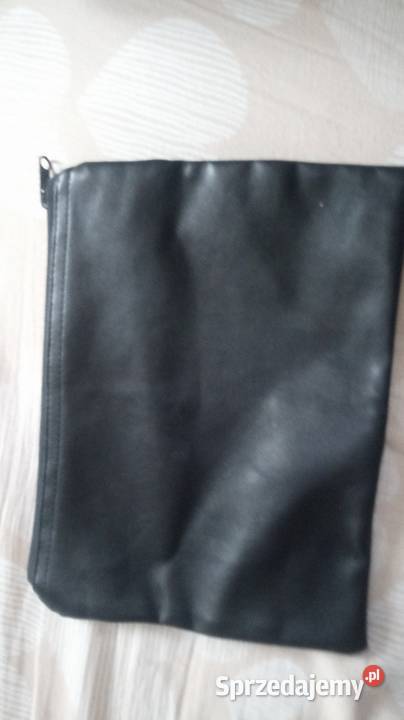 Mała czarna saszetka kobiety mężczyzny Saszetki Delikatesy Warszawa sprzedam