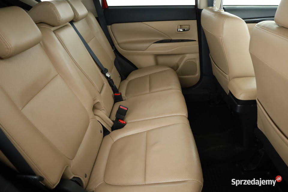 Mitsubishi Outlander 20 hak Outlander Piaseczno sprzedam