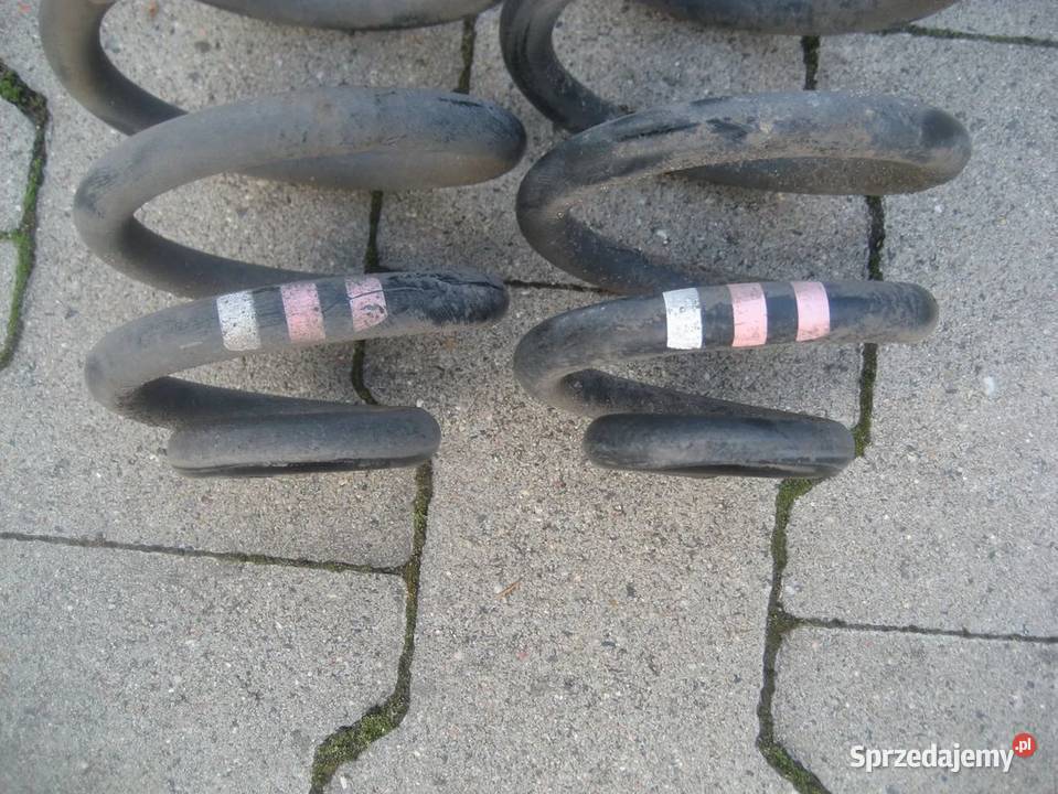 audi a4 b6 kombi małysz 0205r sprężyny sprzedam