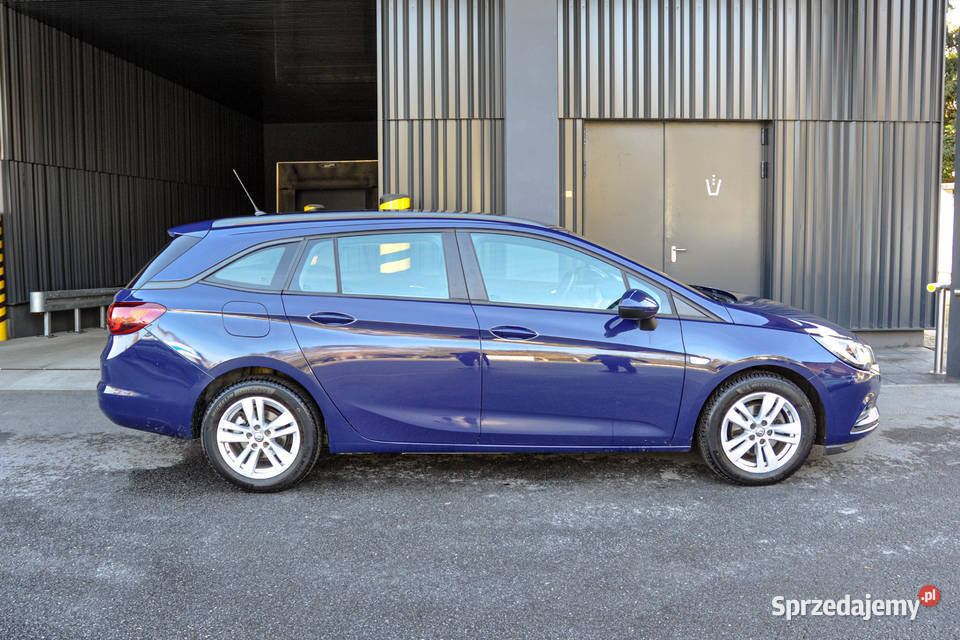 Opel Astra 16CDTI Bezwypadkowa 2017 r sprzedam