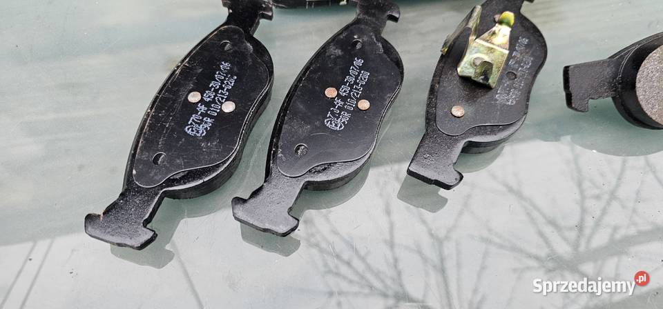 Klocki hamulcowe przód fiat punto 1997 lancia y wielkopolskie