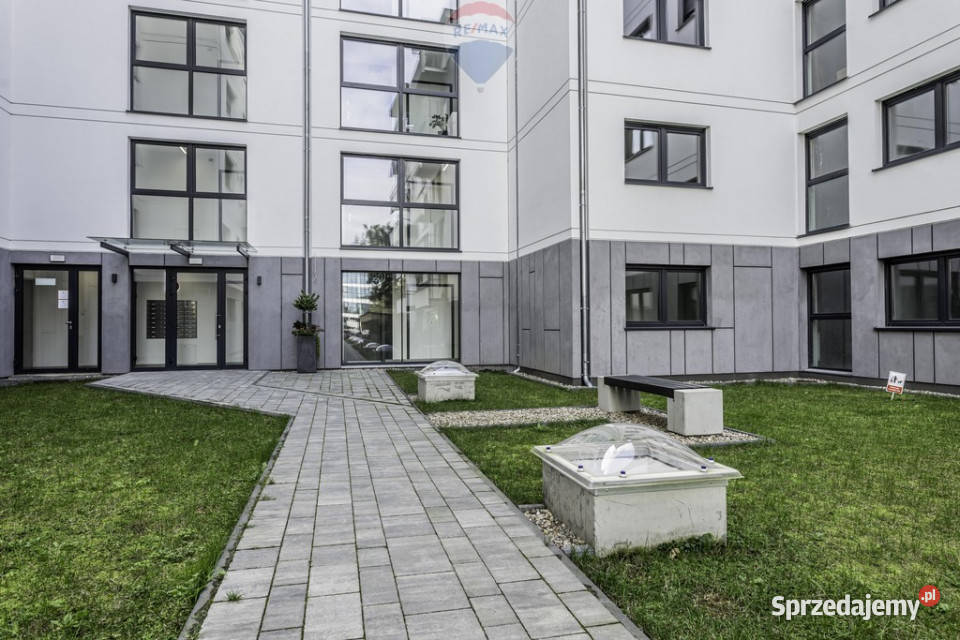 Wilczak Nowe umeblowane balkn miejsce w hali Nieruchomości Poznań sprzedam