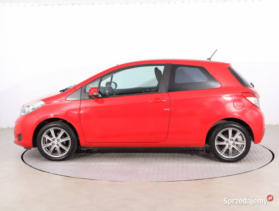 Toyota Yaris 10 VVTi poduszka powietrzna Samochody osobowe