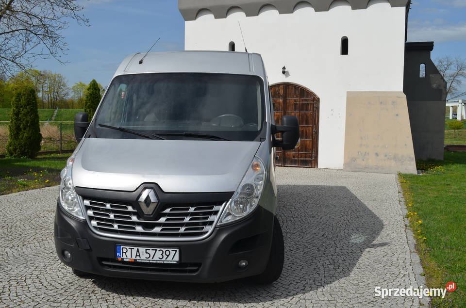 Wynajem Bus osobowy Master VIP podkarpackie Nowa Dęba