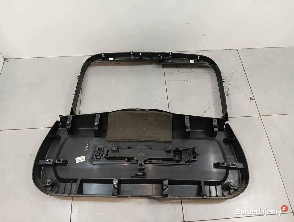 TAPICERKA BOCZEK KLAPY BAGAŻNIKA Volvo XC 90 II