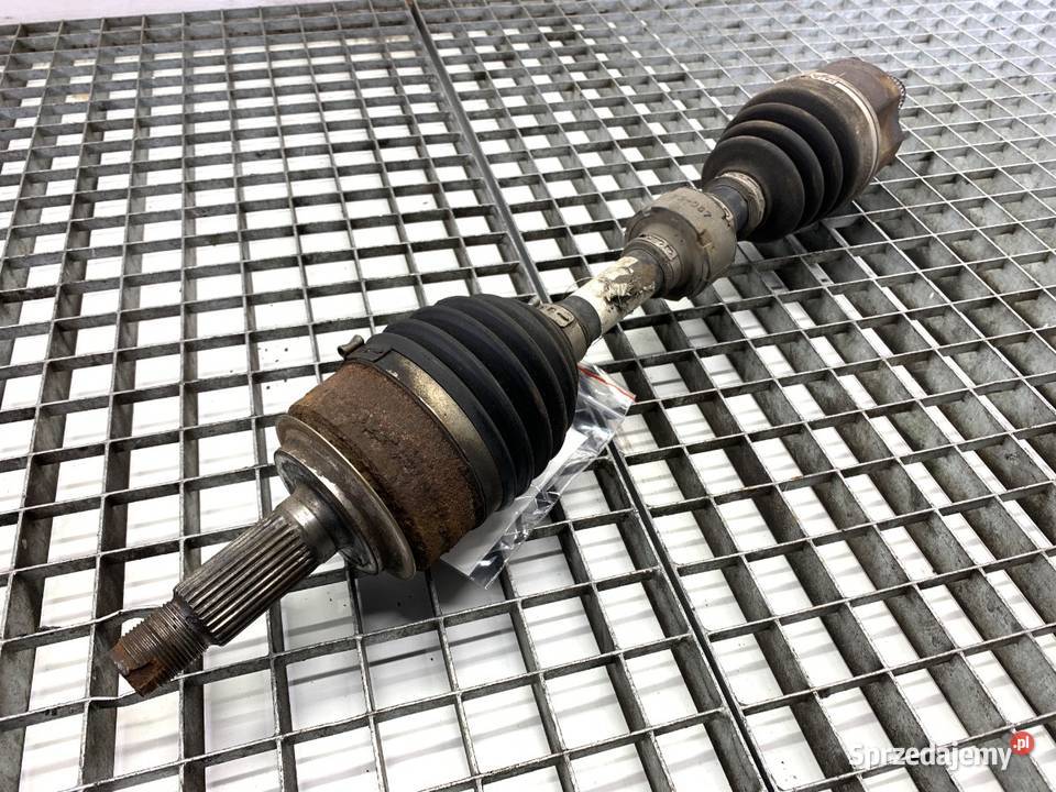 PÓŁOŚ LEWY PRZÓD HONDA CIVIC VIII 22 140 PRZEGUB