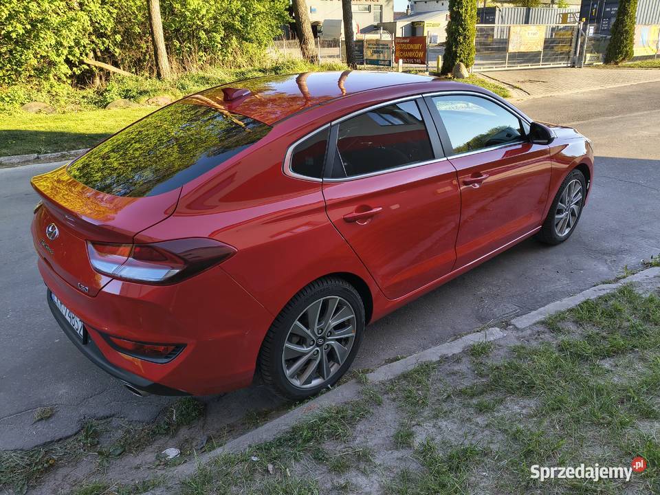 Hyundai i30 fastback relingi dachowe sprzedam