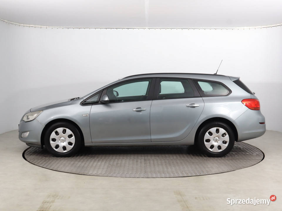 Opel Astra 17 CDTI Kombi Bielany Wrocławskie