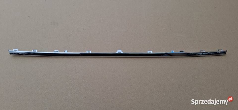 VW GOLF VII 7 LIFT LISTWA CHROM KRATKI ZDERZAKA Kargowa