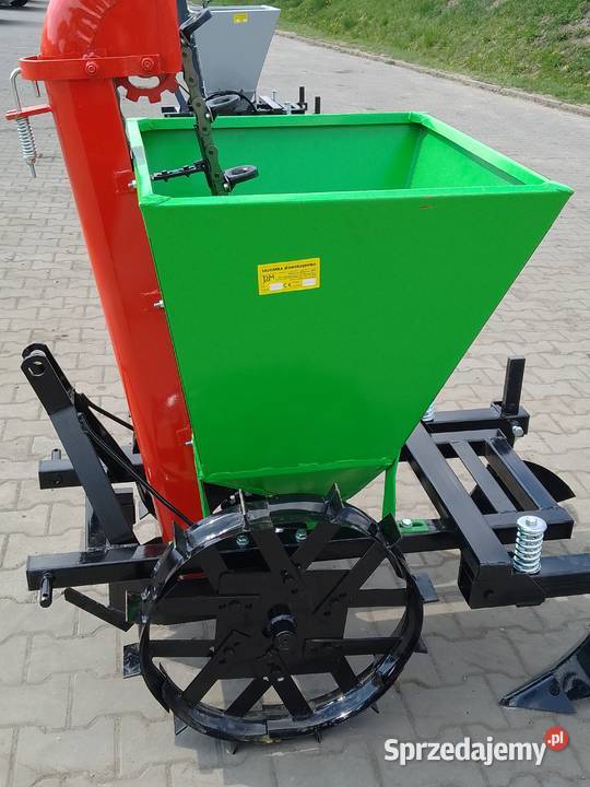 sadzarka 1 do ziemniaków Nałęczów sprzedam