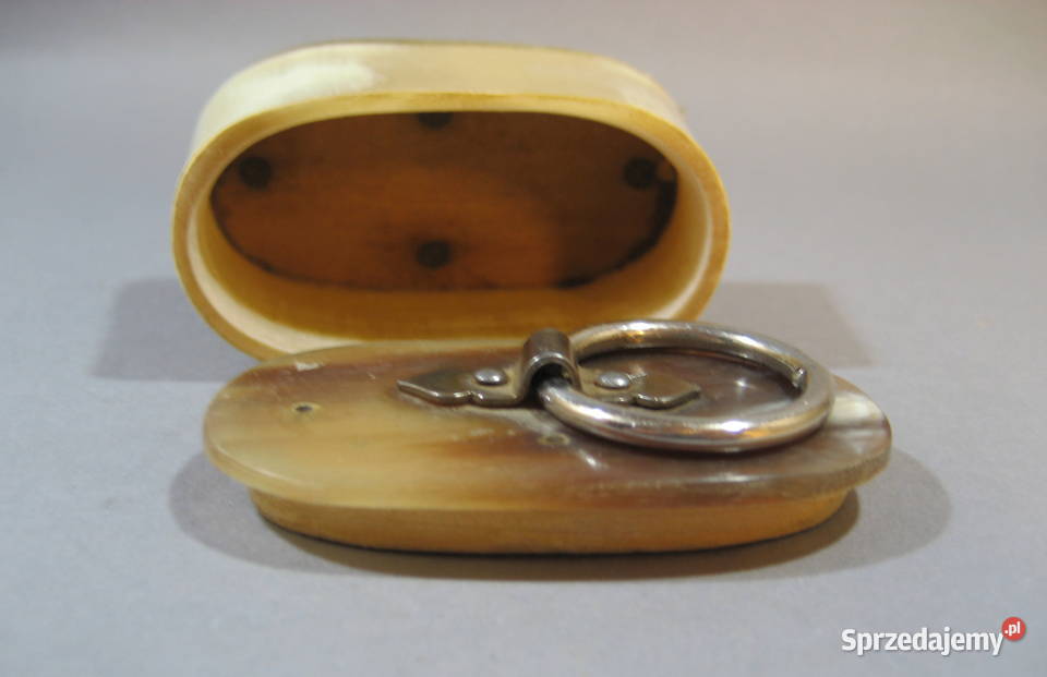 Stara Tabakiera z Rogu Pozostałe Warszawa