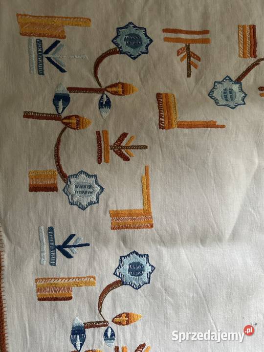 Obrus PRL lata60 te ręcznie haftowany Vintage Rękodzieło