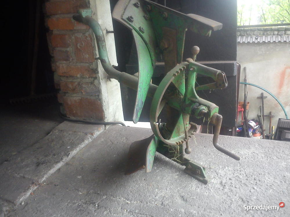 pług traktorek dzik Jutrosin sprzedam