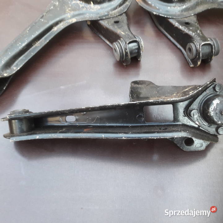 Wachacz górny fiat 125p fso Rok produkcji 1970 Padew Narodowa