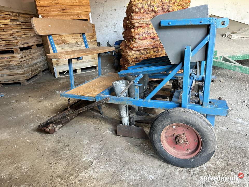 Sprzedam sadzarkę do cebuli Topola