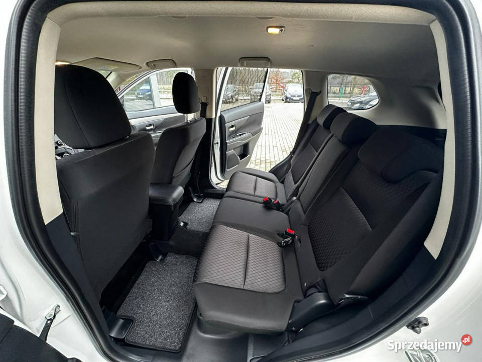 Mitsubishi Outlander 1Ręka Czujniki Tempomat lakier metallic Kąty Opolskie