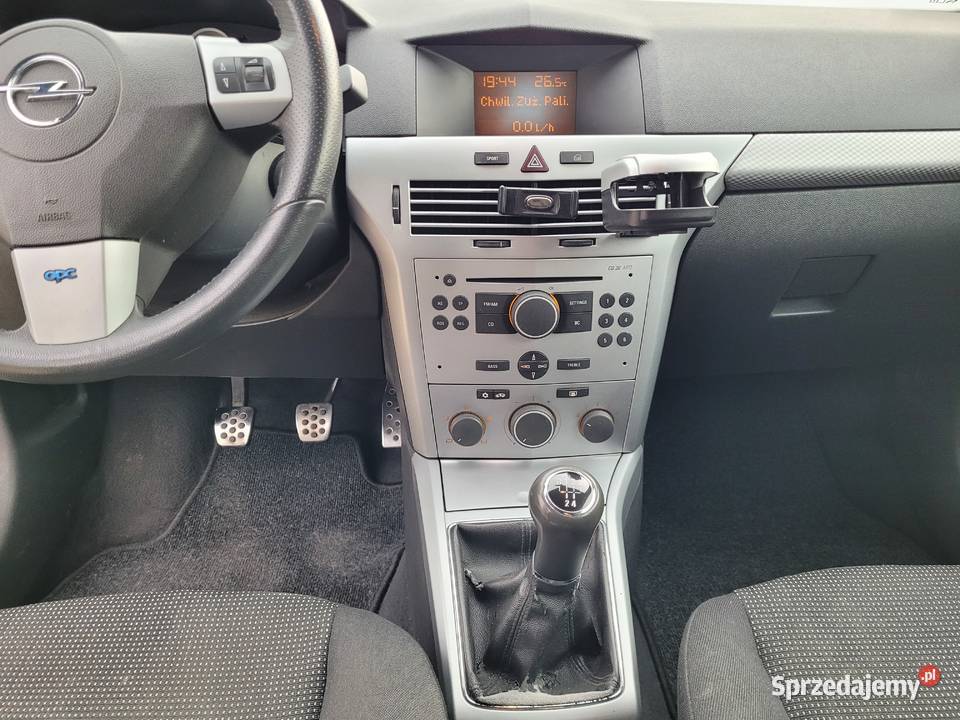 Opel Astra H GTC 16 LPG kurtyny powietrzne Tarnów