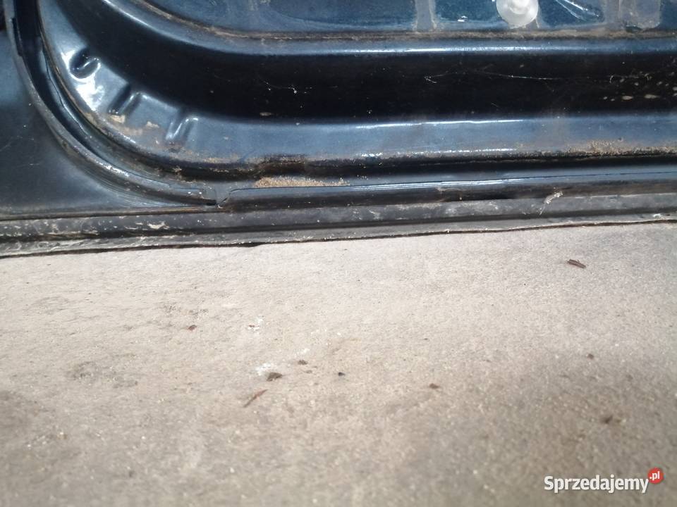 Drzwi prawy przód Mercedes c klasa w202 Kosarzew-Stróża