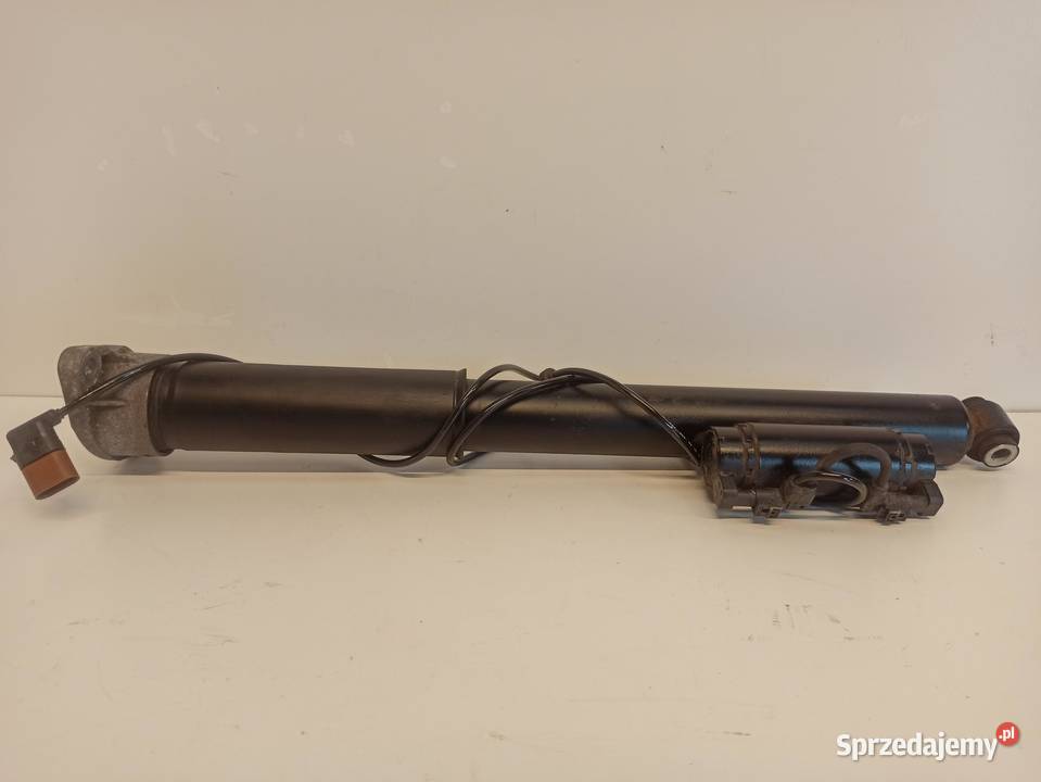 W205 AMORTYZATORY TYŁ PNEUMATYCZNY A2053208630