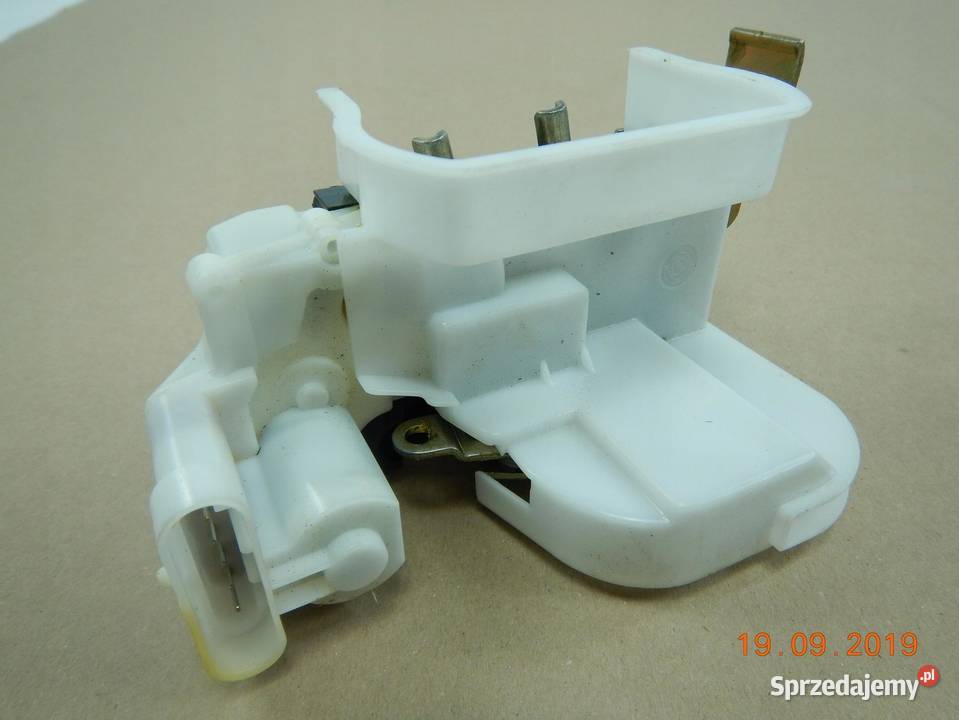 ZAMEK DRZWI PRAWY PRZÓD FIAT PUNTO 9397 ASO