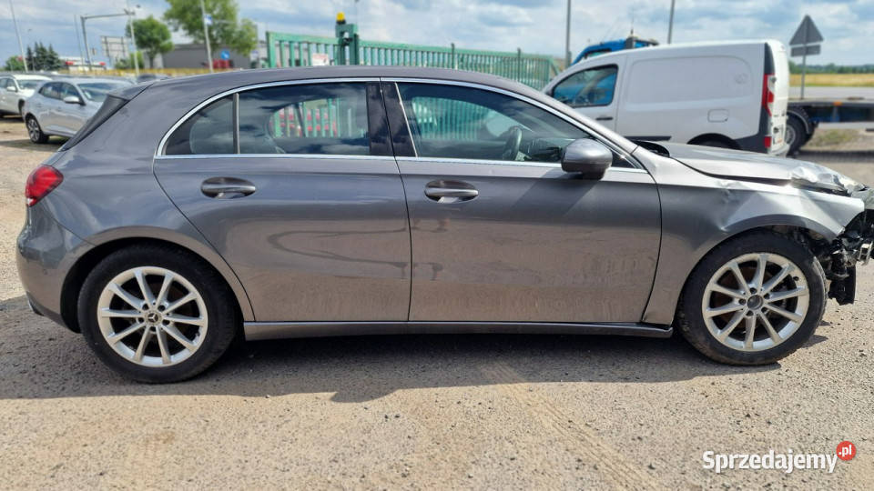 Mercedes A 180 A klasa automat 50 W177 2018 ESP wielkopolskie