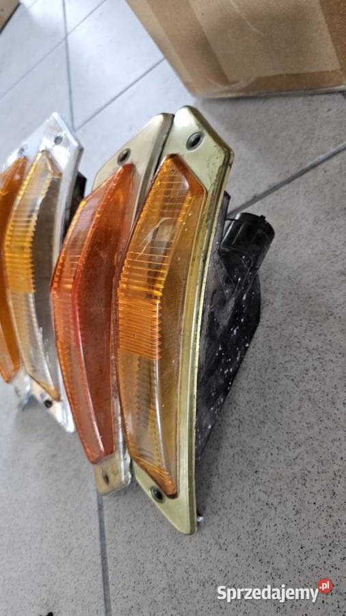 Citroen DS ID kierunkowskazy przód Oleśnica