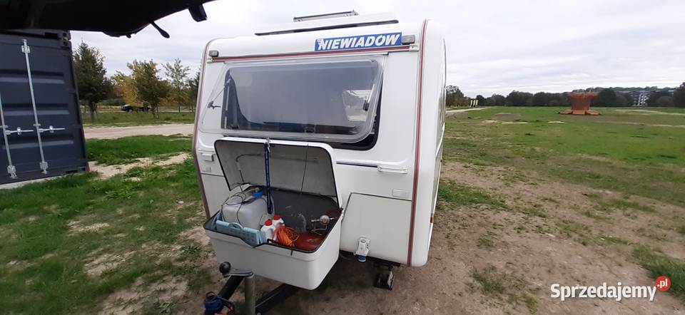 Sprzedam generalnym remoncie Kempingowe