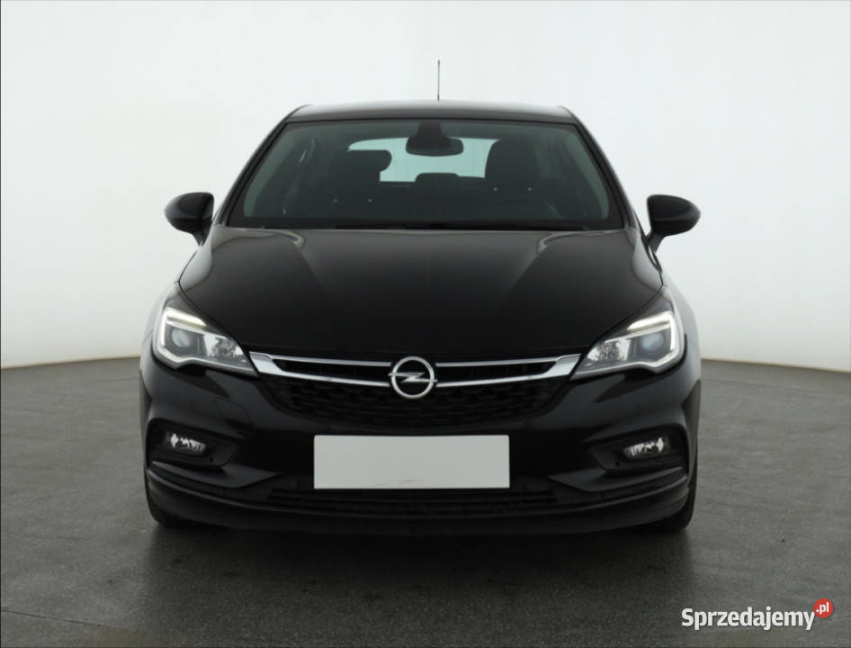 Opel Astra 14 T światła przeciwmgielne Piaseczno
