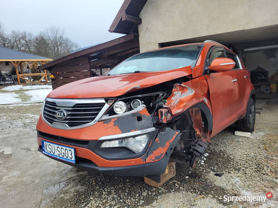Kia Sportage 20 4x4 2013 r Uszkodzony 165000km
