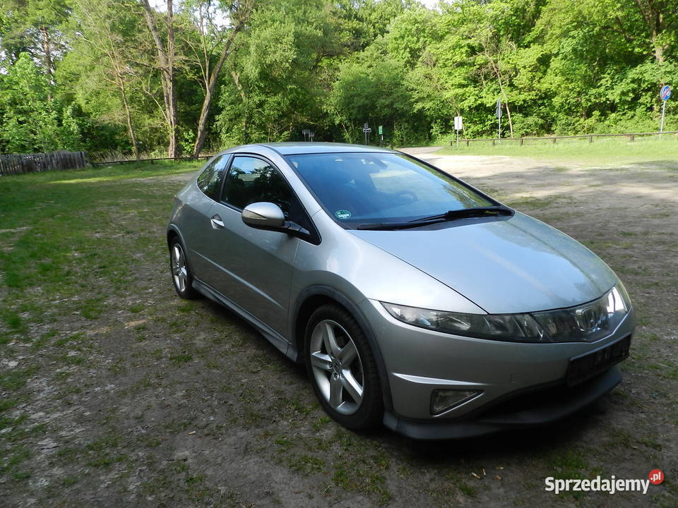 Honda Civic VIII śliczne UFO 18 TYPES 140KM Civic wielkopolskie Puszczykowo